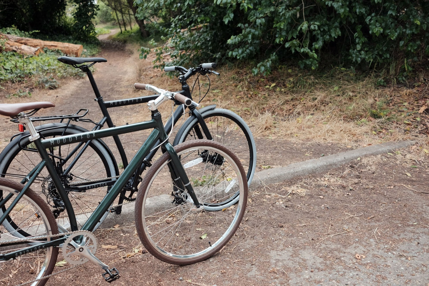 Muddy Fox Gridlock 700C Urban (Stealth) - Equipped 7-Speed City/Commuter Bike