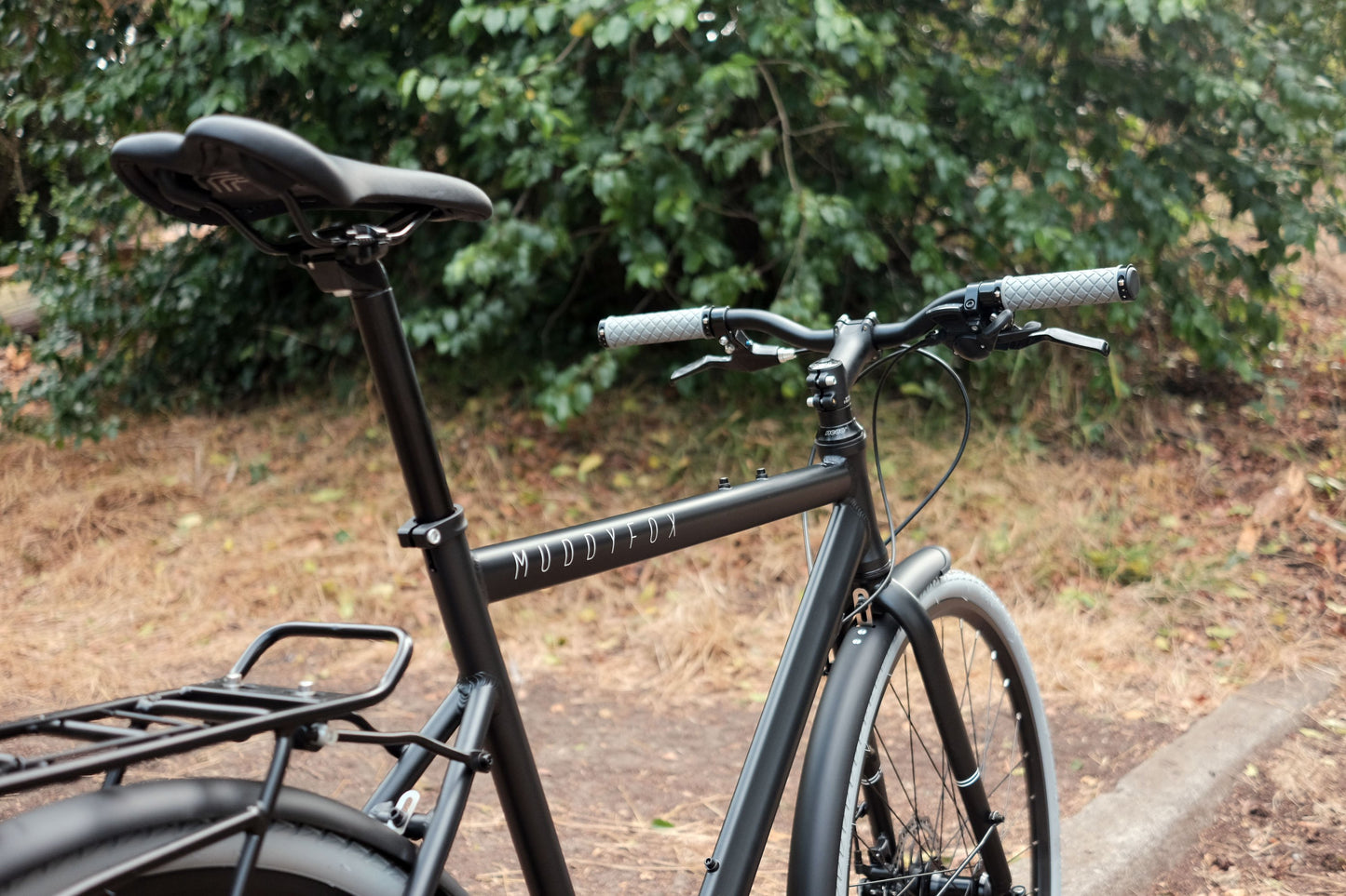 Muddy Fox Gridlock 700C Urban (Stealth) - Equipped 7-Speed City/Commuter Bike